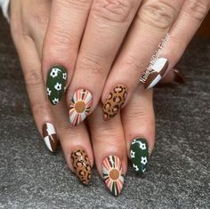 Crazy Fall Nails, Ut Nails, Africa Nails, Western Fall Nails, Fall Western Nails, Autumn Nail Colors, Patterned Nails, Taking New Clients, Trendy Fall Nails