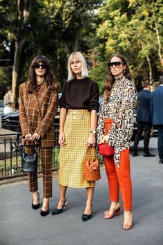 Street style à la Fashion Week printemps-été 2019 de Milan Mode Dope, Milan Street Style, Chique Outfits, La Fashion Week, Legging Outfits, Milan Fashion Weeks, Street Style Inspiration, La Fashion