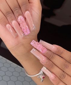 Beige Nails Design, Makeup Nails Designs, Y2k Nails, Acrylic Nails Coffin Pink, Long Square Acrylic Nails, Bling Acrylic Nails, Pink Acrylic Nails, Square Acrylic Nails, Nail Charms