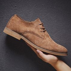 Upper Material: Corduroy Outsole Material: Rubber Insole Material: Fabric Oxford Wedding, Casual Oxford Shoes, Suede Oxfords, Oxford Boots, Leather Wedding, Casual Dress Shoes, Business Dress, Oxford Dress Shoes, Suede Leather Boots