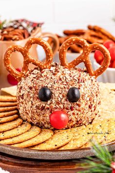 Christmas Cheese Ball, Cheese Ball Recipe, Christmas Appetizers Party, Festive Appetizers, Best Mac And Cheese, Healthy Christmas