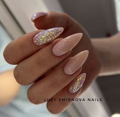 Dip Nails With Rhinestones, Chic Nail Designs Classy, 30th Birthday Nails, Glitter Almond Nails, Gala Nails, Nails Only, Hot Nails, Pretty Acrylic Nails, Chic Nails