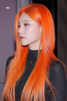 Ryujin Yuna, Hair Styels, Pretty Photos, Woman Drawing, Orange Hair, Ginger Hair, Love Your