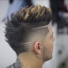 Fauxhawk Hairstyle, Hard Part Haircut, Hair Tattoo Designs, Best Fade Haircuts, Mohawk Hairstyles Men, Shaved Hair Designs, Gents Hair Style, Men Hair Color