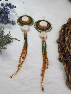 Flat Stitch Beading Patterns, Beaded Wedding Earrings Native, Fringe Earrings Beaded, Native Beaded Earrings Patterns, Native Earrings Beaded, Indigenous Jewelry, Bible Highlighting, Antler Beads, Antler Earrings