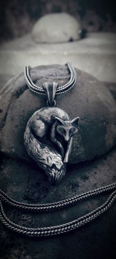 Fox Silver Necklace, 925k Sterling Silver Handmade Jewelry, Spirit Animal Necklace, Smart Fox Silver Pendant Gift for Men Women  💥Item Details * Gender: Male / Female * Material: 925 Sterling Silver * Pendant Weight: 8 - 9 Grams * Pendant Diameter : 3.20cm x 1.50cm ( 1.26inc x 0.60inc ) * All our products are handmade and weights may vary  (-) 1,00 gram * Chain Length: 18,20,22,24,26,28 Inches ( Contact me if you are expecting to buy another chain  ) Discover unique designs, handcrafted by 7S' s artisans. Artistic hands have added a special spirit to the details. You will find traditional and contemporary styles designed to delight those seeking something different. Handcrafted, Each Gold Plated and 925k Sterling Silver Necklace is a unique piece that is professionally and individually cr Drawing Models, Fox Necklace, Fox Jewelry, Foxes Necklace, Fox Pendant, Silver Handmade Jewelry, Animal Necklace, Sterling Silver Jewelry Handmade, Pet Necklace