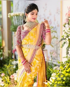 Pelli kuthuru Pelli Chupulu Pics, Pelli Kuthuru Look, Pelli Kuthuru Sarees, Yellow Pattu Saree Wedding, Dhare Saree, Yellow Pattu Saree, Banarasi Pattu Sarees, Engagement Hairdo