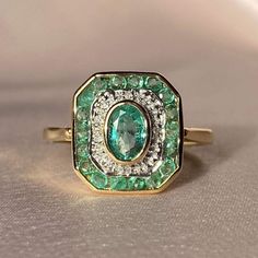 Emerald Diamond Target Deco Ring Target Ring, Ring Square, Ring Emerald, Emerald Engagement, Tiny Diamond, Deco Ring, North South, To Infinity And Beyond, Bling Rings