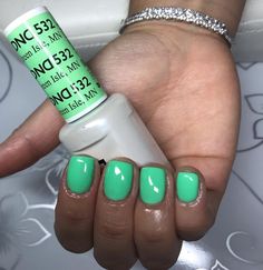 Spring Gel Nails Colors, Dnd Green Gel Polish, Dnd Gel Polish Colors Summer, Dnd Green