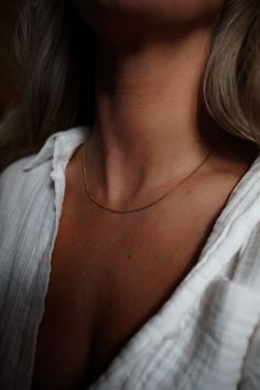 Model wearing INDIVIJWL 16-inch dainty gold box chain necklace, featuring a delicate 24k gold-filled design. Perfect for a minimalist, elegant jewelry style. Dainty Charm Necklaces With Curb Chain For Gifts, Minimalist Necklace With Curb Chain For Gifts, Minimalist Curb Chain Necklace As Gift, Dainty 14k Gold Charm Necklace With Box Chain, Everyday Minimalist Necklace With Curb Chain, Everyday Curb Chain Charm Necklace, Simple Everyday Yellow Gold Chain Necklace, Dainty Charm Necklace With Box Chain, Minimalist Box Chain Charm Necklaces For Everyday