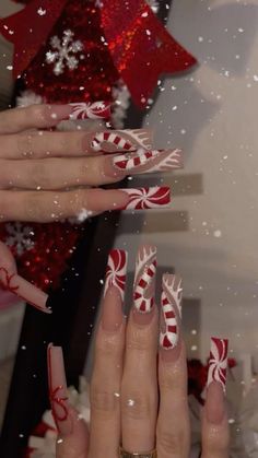 Y2k Christmas Nails Acrylic, Christmas Nails Hello Kitty, Candy Cain Nails, Christmas Y2k Nails, Candy Cane Nails Acrylic, Y2k Christmas Nails, Christmas Baddie Nails, Extra Christmas Nails, Hello Kitty Christmas Nails