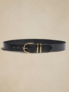 One of our best-sellers, this richly-made belt uses luxurious, sturdy leather and a double metal keeper tab to hold belt ends for a streamlined silhouette.  Designed to be worn at the hips.  Designed to be worn at the hips.  Width: 1. 6" (4cm) XXS: 27-31" XS: 29-33" S: 31-35" M: 33-37" L: 36-40" XL: 40-44" XXL: 44-48" Black Leather Belt, Brass Buckle, Black Belt, Belts For Women, Leather Belt, Soft Leather, Best Sellers, Leather Women, Banana Republic