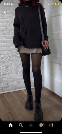 Skirt Outfit Ideas, Rock Outfit, Looks Street Style, Skirt Outfit, Looks Chic, Black Tights