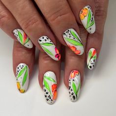 Bored of traditional designs? Spice it up with neon tropical nail designs! Bursting with vibrant colors that pop, these designs will transform your plain nails into a tropical paradise. Featuring bright hues, fun patterns, and floral accents, these gel nails are sure to grab attention. Get ready to be the talk of the town. Follow Nail Thoughts on Instagram for more nail inspo! Tropical Nail Designs, Tropical Nail Art, Tropical Nails, Plain Nails, Nail Art Designs Summer, Gel Nail Colors, Spring Nail Art, Nail Art Summer, Gel Color