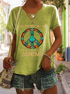 Old Hippie Don't Die Printed T-Shirt Peace Home, Cheap Clothing, Women T Shirts, Printed Sleeves, Cheap Clothes, Clothing Women, Shirt Outfit, Home Page, Sleeve Styles