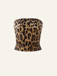 Embrace your inner fierceness with our iconic Killa bandeau, now in Leopard print. This must-have tube top features a sleek and seamless design, enhanced by a hidden side zip for a flawless fit and easy wear. Pair it with our matching Killa pants in Leopard for a complete look that exudes confidence and style. Whether you're dressing up for a night out or adding a bold touch to your everyday look, the Killa bandeau in Leopard print is your go-to piece for effortless style and standout appeal. Em Leopard Print Clothes Aesthetic, Leopard Clothes, Affordable Trendy Leopard Print Crop Top, Leopard Print Tube Top, Leopard Print Mesh Top, Zara Leopard Print Top, Leopard Print Corset, Leopard Style, Leo Girl