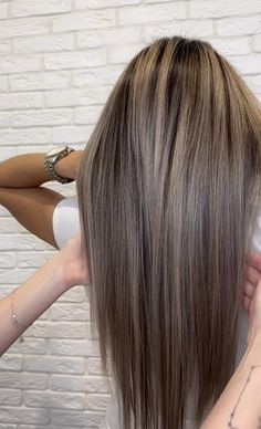 Full Highlights For Dark Hair Straight, Lowlights Straight Hair, Ash Blonde Highlights On Dark Brown Hair, Light Brown Hair With Platinum Highlights, Low Lights In Brown Hair, Ashy Brown With Blonde Highlights, Ashy Blonde Hair Highlights, Blonde Hair With Black Lowlights, Ashy Highlights On Dark Hair