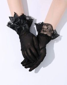 Gloves Black Aesthetic, Black Victorian Gloves, Elegant Black Gloves, Royal Gloves, Black Gloves Aesthetic, Lace Gloves Outfit, Skin Routine Order, Aesthetic Gloves, Goth Gloves