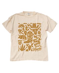 We wanted to design a shirt to represent our home state, and in our opinion, we did a great job! Snakes, cacti, armadillo, and even a little Howdy in the corner! To be completely honest, the snakes aren’t our favorite, but they do look good on a shirt. Made for everybody Vintage-washed and garment-dyed for a retro look and heavy feel 100% ring-spun heavy cotton for a super soft, comfortable feel that's gentle on skin No-shrink comfort and double-needle stitching for a dependable fit and lasting Retro School Shirt Designs, Cool Vintage Tshirts, Retro Tshirt Design Graphics, Farm Shirt Ideas, Cool T-shirts, Retro Shirts Vintage Graphic Tees, Vintage Tshirt Design, Vintage T Shirt Design, Vintage Shirt Design