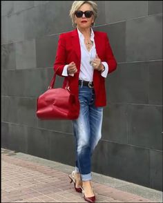 Business Casual Winter Outfits, Classic Winter Outfits, Red Jeans Outfit, Business Casual Outfits Winter, Winter Outfits For Women, Outfits For Women Over 50, Fall Outfits 2023, Business Casual Winter