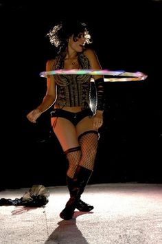 Yes we will have a hooper I do believe (this is Christabel Zamor - Hoopgirl) Hoop Dancing, Hula Hoop Dance, Hula Hoop Workout, Hoop Dance, Sacred Circle, Dark Look, Fitness Program, Aerial Silks