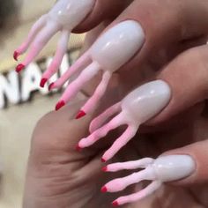 Minimalist Natural Nails Feet Nail Design, Crazy Nail Designs, Crazy Nail Art, Polygel Nails, Glow Nails, Nail Art Instagram, Simple Nail Art Designs