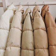 광고 디자인, Cream Aesthetic, Classy Aesthetic, Beige Aesthetic, Foto Ideas Instagram, Light Academia, Aesthetic Colors, Brown Aesthetic, Aesthetic Collage