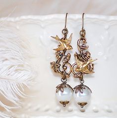 Swallows, Pearls, and Morning Glory Bird Jewellery, Wedding Shabby Chic, Peridot Color, Romantic Earrings, Shabby Chic Wedding, Filigree Earrings, Swallows, Earrings Elegant, Bird Jewelry