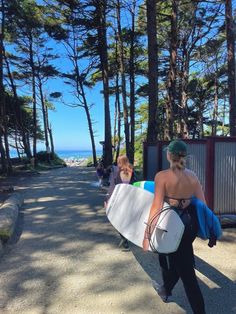 Tofino British Columbia, Surf Aesthetic, Surf Girl, Ocean Girl, Surf Vibes, Surf Camp, Summer Goals, Surf Life, Surfs Up