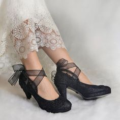 Gothic Wedding Shoes, Unique Bridal Shoes, Save The Date Photoshoot, Gothic Heels, Date Photoshoot, Embellished Wedding Shoes, Embroidery Organza, Black Wedding Shoes, Halloween Weddings