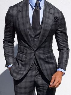 Elegant Fitted Gray Sets, Fitted Gray Semi-formal Set, Fitted Gray Business Sets, Classic Gray Business Sets, Fitted Plaid Three-piece Suit, Men Suits Blue, Suits Business, Best Suits For Men, Men Suits Wedding