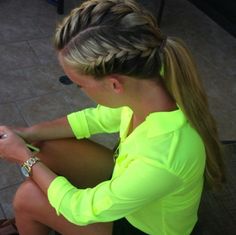 Love the braid and shirt American Hairstyles, Sports Hairstyles, Athletic Hairstyles