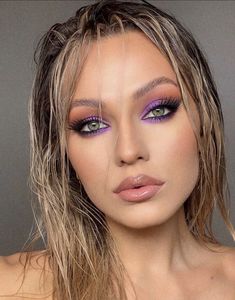 Purple Makeup Looks, Statement Makeup, Makeup Cute, Photography Selfie, Eye Makeup Pictures, Purple Eyeshadow