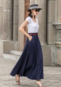 Long Navy Skirt, Maxi Linen Skirt, Blue Skirt Outfits, A Line Skirt Outfits, Maxi Skirt With Pockets, Long Linen Skirt, Skirt Linen, Blue Maxi Skirt, Long Skirt Outfits