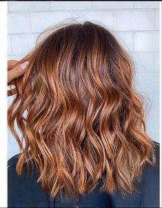 Medium Brown Copper Balayage, Copper Hair With Balayage Highlights, Medium Brown Hair With Copper Balayage, Caramel And Copper Hair, Deep Copper Balayage, Copper Brown Balayage Short Hair, Caramel Copper Balayage Short Hair, Copper Hair With Brown Highlights, Short Hair Copper Balayage