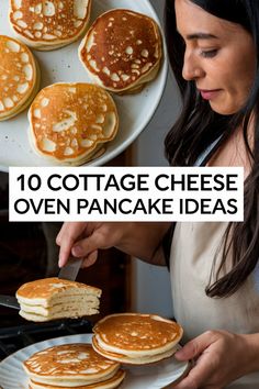 Woman serving a stack of cottage cheese pancakes on a plate. Sweet Potato Oven, Cottage Cheese Breakfast, Oven Pancakes, Low Calorie Breakfast, Cottage Cheese Pancakes, Cottage Cheese Recipes, Cheese Pumpkin, Apples And Cheese, Easy Oven