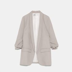 London Zara Shopping Picks: Bloggers Share Their Wish Lists | Who What Wear UK Work Blazer Outfit, Work Outfits Frauen, Blazer Casual, Suit Casual, Blazer Outfits For Women, Work Blazer, Coat Women Fashion, Modest Clothing, Outfits For Women