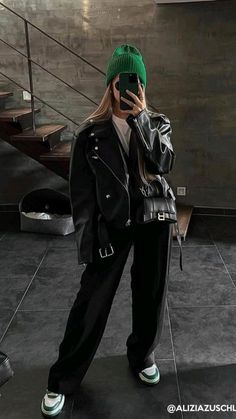 Rider Jacket, Paris Mode, Leather Jacket Outfits, Looks Street Style, Looks Black, Mode Inspo, Looks Chic, Autumn Outfit, Outfit Inspo Fall