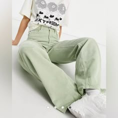 Asos Design Tall High Rise Relaxed Dad Jeans In Sage Corduroy - 30 Nwt Never Worn Smoke Free Cheap Green Pants, Sage Green Plaid Pants, Casual Cheap Bottoms With Standard Cut Leg, Mint Corduroy Pants, Cheap Trendy Relaxed Fit Bottoms, Trendy Mid-rise Bottoms At Cheap Price, Cheap Casual H&m Bottoms, Cheap High-cut Leg Women's Bottoms, Cheap Cotton Bottoms Mid-thigh Length