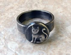 Silver Cat Ring  Vintage Inspired Quirky Kitty by IndyspireArt, $60.00 Painting With Resin, Silver Cat Ring, Tom Y Jerry, Cat Pendant, Cat Ring, Silver Cat, Cat Pendants, Funky Jewelry, Cat Jewelry