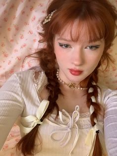 Coquette Haircut Bangs, Coquette Hair Color, Red Hair Coquette, Coquette Hairstyle, Coquette Hairstyles, Coquette Hair, Tan Skin Blonde Hair, Ribbon Hairstyle, Peinados Fáciles Para Cabello Corto