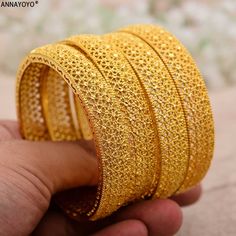 Arab Jewelry, Dubai Gold Bangles, Gold Kangan, Kids Bracelet, Gold Bangle Set, The Bangles, Bracelets Design