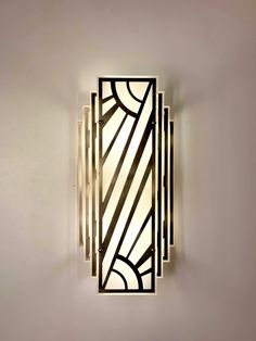 LIMOGES Art Deco Sconce Wall Light Living Room Lighting - Etsy Turkey Art Deco Industrial Design, Art Deco Bathroom Light, Modern Art Deco Living Room Inspiration, Art Deco Crafts, Art Deco Hallway Ideas, Art Deco Materials, Art Deco Furniture 1920s, Art Deco Bathroom Ideas, Hallway Wall Lighting