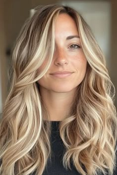 Balayage Hair Long Blonde, Blonde Hair Color With Curtain Bangs, Good Blonde Highlights, Fall Hair Caramel Blonde, Blonde Hair And Highlights Light, Baylage Blonde Highlights, Brown Highlights On Blonde Hair Caramel, Long Ombre Hair Blonde, Hair For Blondes Fall