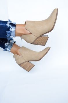 These booties are a closet staple for fall, for sure! They are a beautiful camel color and have a cut out on the ankles, but it's not too low to wear with no show socks. The pointed toe is really flattering and elongates your legs to make you look taller. Fit tip: they fit true to size. Closet Staples, No Show Socks, Camel Color, Heeled Mules, Mule Shoe, Camel, Cut Out, Cute Outfits, Socks