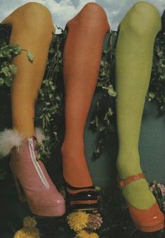 70s Shoes, Look 80s, 70s Aesthetic, Vintage Fashion Photography, 1970s Fashion