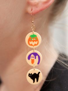 Introducing our Bite of Nostalgia Retro Halloween Cookie Earrings – the perfect blend of spooky and sweet, designed for those who love a touch of vintage charm. Crafted with care, these earrings are a delightful nod to classic Halloween treats, reminiscent of the cookies that filled your childhood memories. The attention to detail is impeccable, ensuring that these earrings capture the essence of nostalgia with every wear. Our Bite of Nostalgia earrings feature hooks made from stainless steel, e Halloween Cookie Earrings, Halloween Earring Ideas, Halloween Nostalgia, Cookie Earrings, Halloween Sugar Cookies, Colored Clay, Halloween Cookie, Classic Halloween, Halloween Cookies