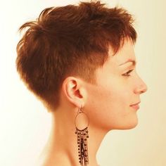 Short Hair Photo, From Long To Short Hair, Short Haircuts Ideas, Haircuts Ideas, Shaggy Short Hair, Long To Short Hair, Short Hair Pixie Cuts, Hair Inspiration Short, Super Short Hair