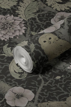 an image of a wallpaper with flowers and leaves in grey colors on black background