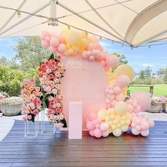 Do you love pink lemonade as much as we do? Even if you don't you will absolutely love this MATTE pink and yellow macaroon balloon garland. Whether you use it at a baby shower, birthday, cute country wedding, or summertime gathering, It will be the talk of your Instagram-worthy party. Pink Balloon Garland, Yellow Birthday Parties, Christening Balloons, Pink Tablescape, Pink Lemonade Party, Sunshine Baby Showers, Baby Shower Yellow, White Baby Showers, Yellow Birthday